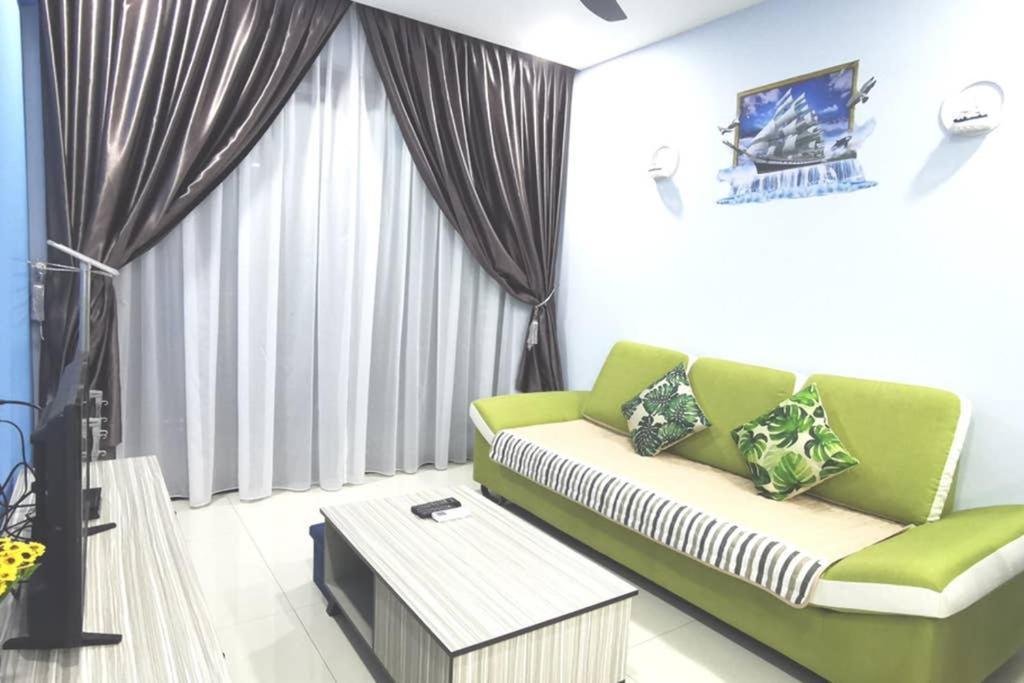 Cozy Blue N Relaxing Ocean Sweet Home@Central Park Johor Bahru Exterior foto